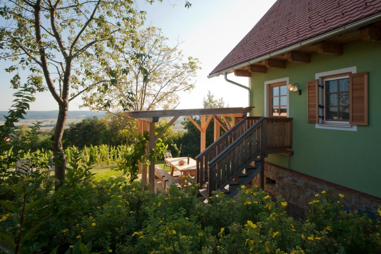Ferienhaeuser Im Weingarten Fehring Екстериор снимка